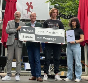 Peter Grandl auf einer Veranstaltung von Schule ohne Rassismus