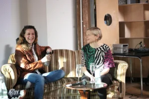 MAO auf einer Lesung